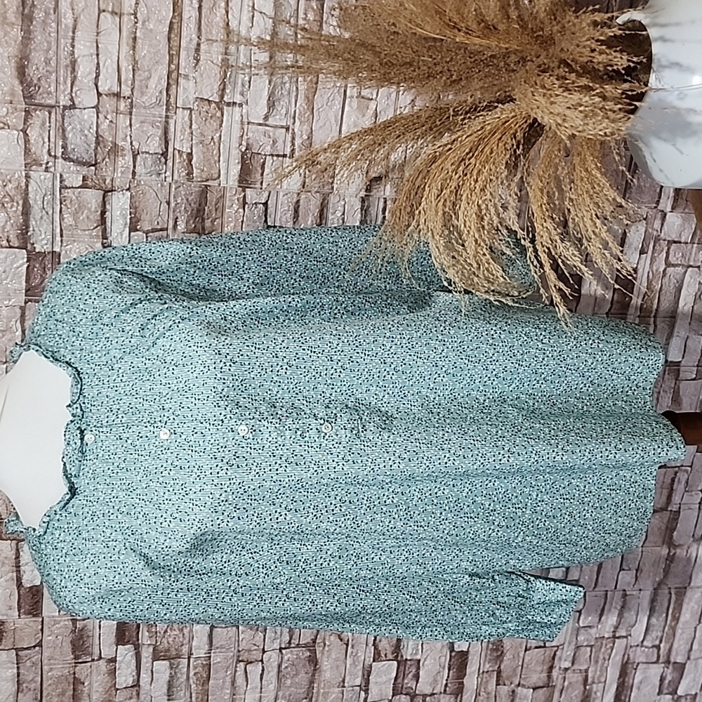 Talbots Floral Green  Blouse